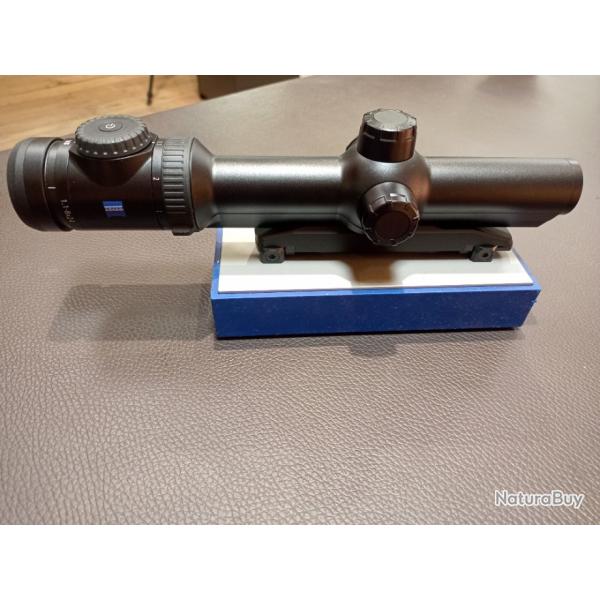 Lunette Zeiss V8 1.1-8x24