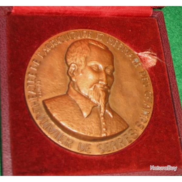 medaille en bronze  " Olivier Serre " 175 grs diametre 68 mm theatre de l'agriculture & mesnage