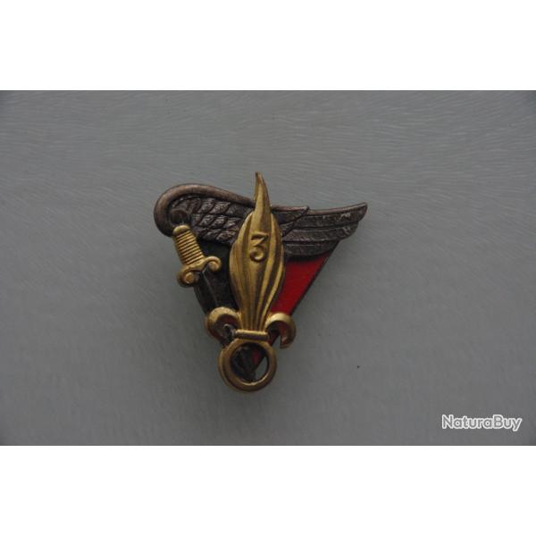 INSIGNE  3  REGIMENT  ETRANGER  PARACHTISTE  / GROUPE  PARACHTISTES INTERVENTION  ---------------