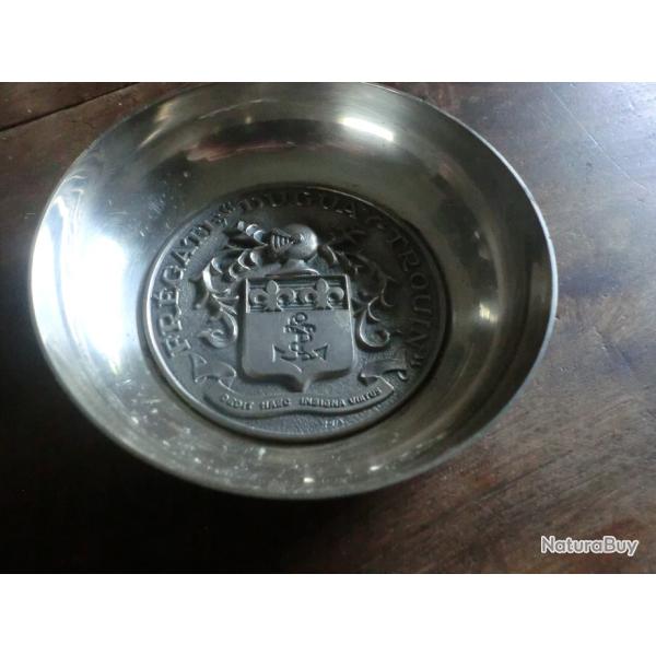 coupelle fr�gate duguay trouin    / fia