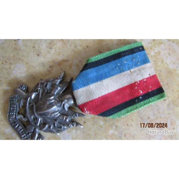 m�daille comm�morative 1870 1871 guerre Prusse argent�e Prussienne Allemagne Napoleon III