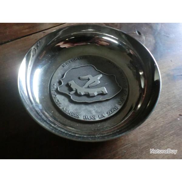 coupelle mat�riel des forces arm�es dans la zone sud de l 'oc�an indien   / fia lyon