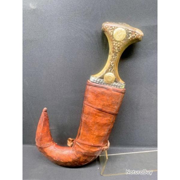 GRAND POIGNARD DU YEMEN JAMBIYA, COURANT DU XX�, POUR COLLECTION ARABIQUE, ASIE, KHANJAR