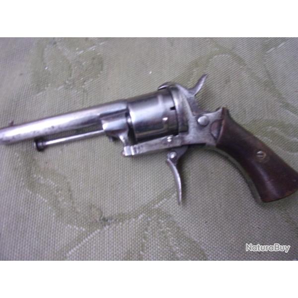 revolver  type Lefaucheux long 19 cm