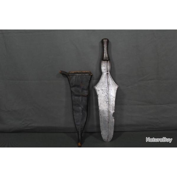 Ep�e Ngomb�, Ngbandi, Doko, Mbudja - RDC Congo d�but 20�me si�cle