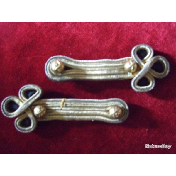 Paire d'�paulettes .pour Dolman . d'Officier d'Artillerie.14/18 .