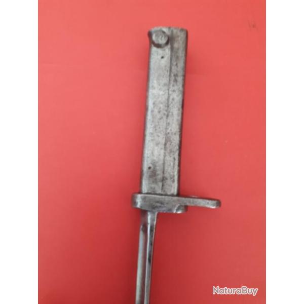 BAONNETTE ALLEMANDE ERSATZ  lame de baonnette a douille