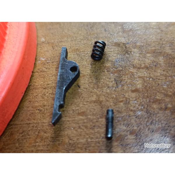 MOSSBERG Maverick - Pi�ces - Extracteur n� 1 + ressort + goupille