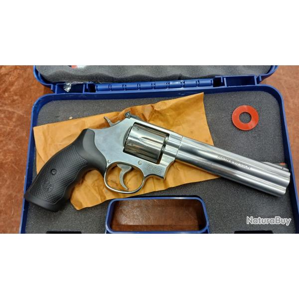SMITH & WESSON 686-6 calibre .357 Magnum  6"