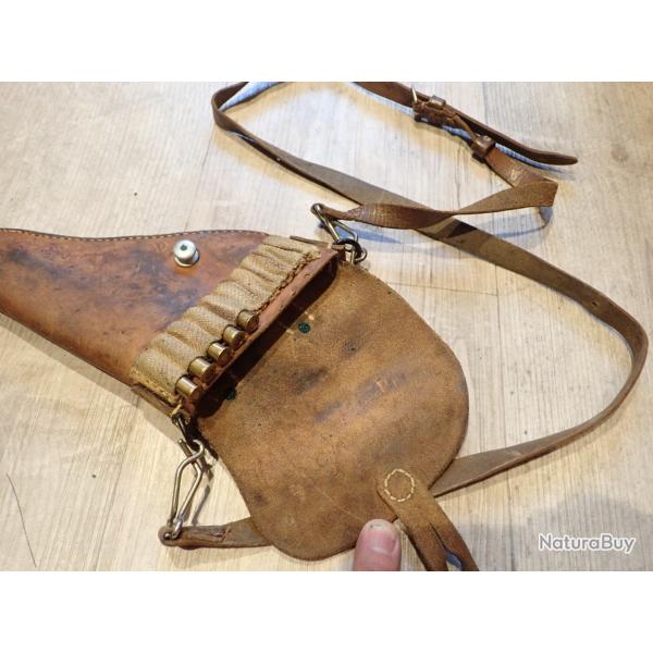 Holster, tui pour revolver 1882 ou 1882/29 + 5 cartouches neutralises + bretelle