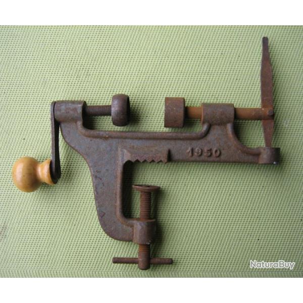 Lot  de  5  sertisseurs  �  compl�ter