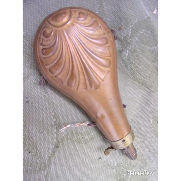 poire � poudre m�tal 19,5  cm