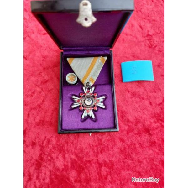 Ordre du tr�sor sacr� 6�me classe m�daille japonaise WW2 argent 5