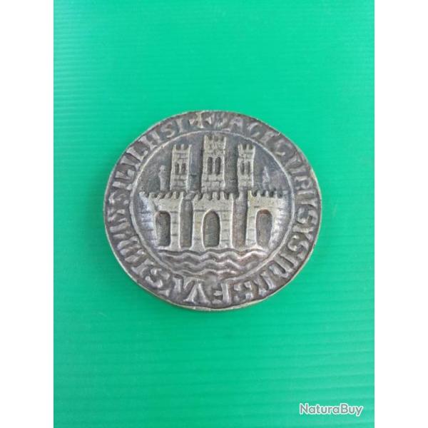 SEAU  MEDIEVAL  DE  LA  VILLE  DE  MARSEILLE   .