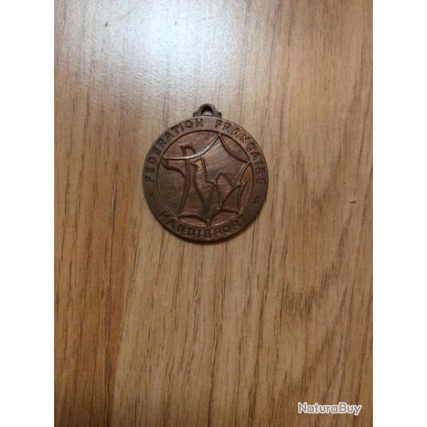 m�daille vintage handisport basket