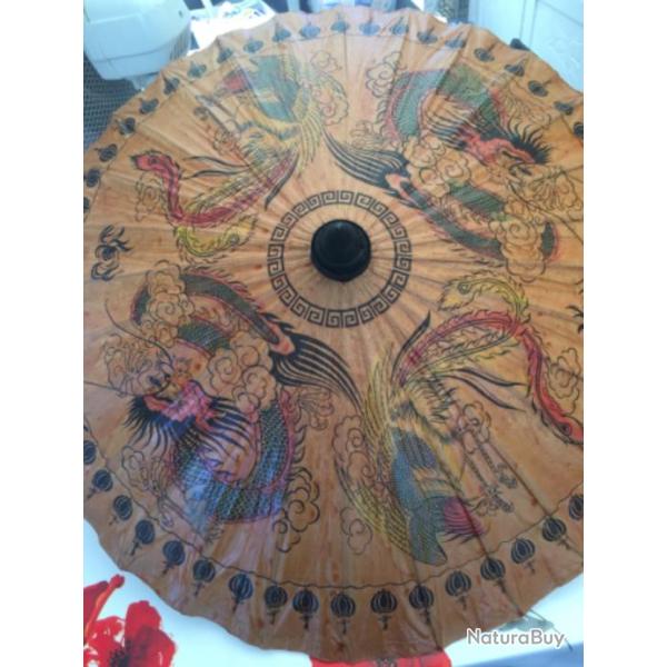 Ombrelle Chinoise num�ro 2 en bambou et papier huil� diam�tre 80 cms article neuf jamais utilis�