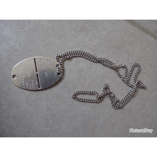 Ancienne plaque d'identit� militaire Suisse avec chainette. D�coration