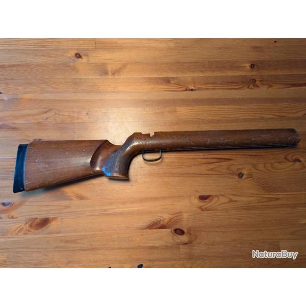 Crosse carabine de comp�tition rail UIT match 22LR