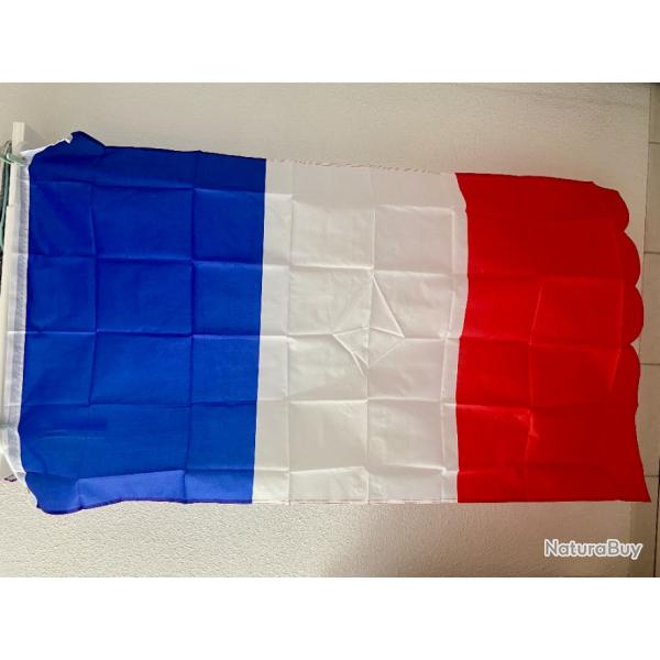 Drapeau Tricolore Fran�ais 90 x 150 cm Haute brillance Football Euro Jeux Olympiques 2024