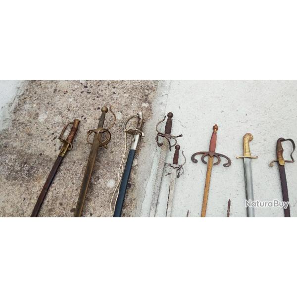 Gros lots d'�p�es, poignard et pointe de lance de collection