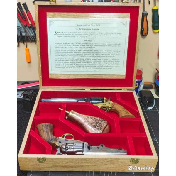 COFFRET artisanal 2 armes en Ch�ne Massif pour COLT 1851 ou R�pliques