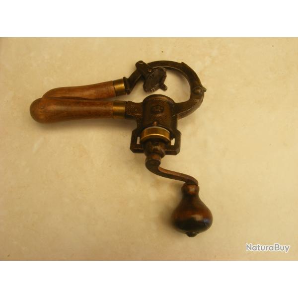 sertisseur � main c12