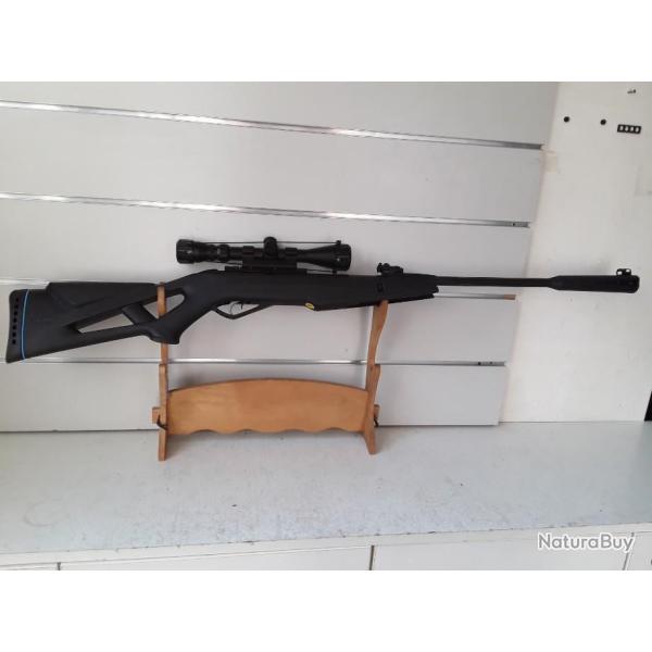 Carabine a plombs Gamo WHISPER IGT cal.4,5mm synthetique 19,9joules + lunette 3-9x40
