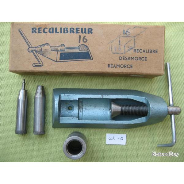 Presse  R�calmorce  de  Manufrance   compl�te  avec  outils  pour  cal  16