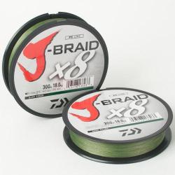 Tresse Daiwa Jbraid 8 Brins 0.24mm 300m 0.24mm