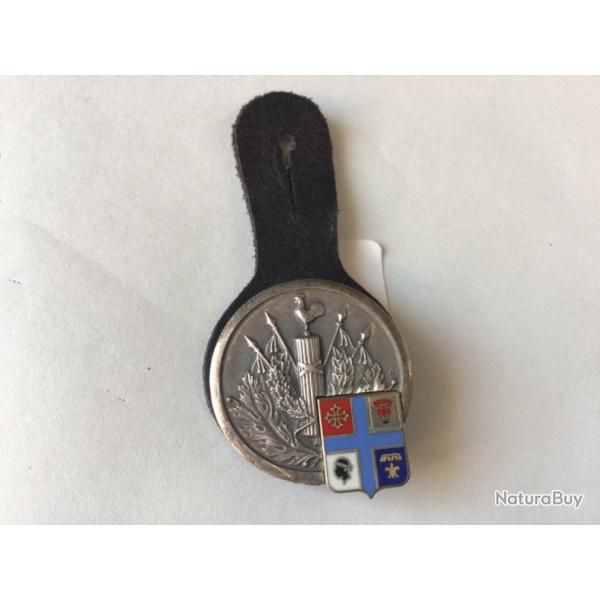 VENDU PAR LE-CUIRASSIER INSIGNE COMMISSARIAT ARM�E DE TERRE CMD MARSEILLE