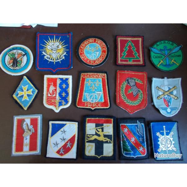 Lot insignes tissus Divisions Arm�e Fran�aise