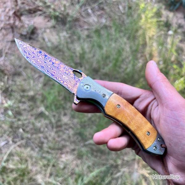 Couteau pliant artisanal lame acier damas anodis� custom tactique