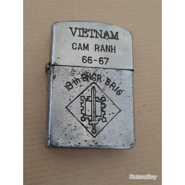 Zippo US Guerre du Vietnam 1966 - 1967 Cam Ranh
