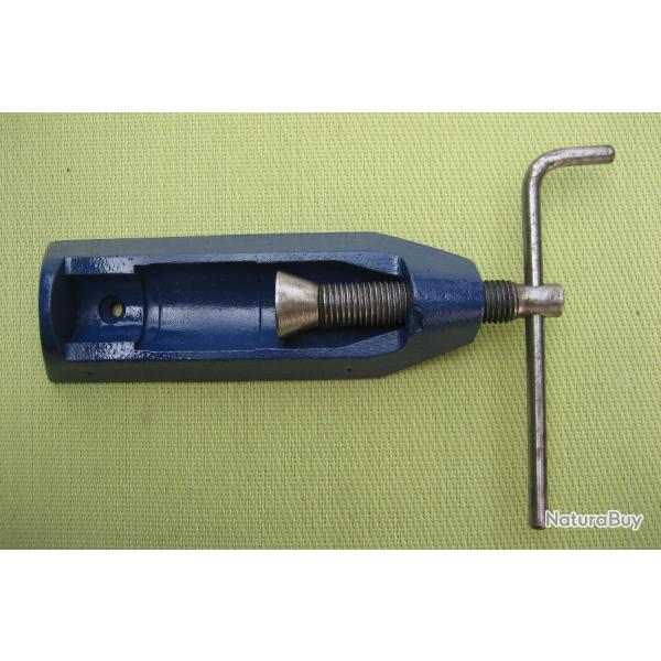 Baisse de prix...  Presse  R�calmorce  de  Manufrance  tr�s  bon  �tat  sans  outils  tous  calibres