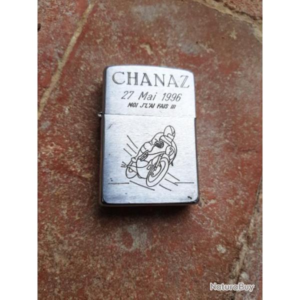 Beau Zippo 24 heures du Man fran�ais, grav�, attribu� et dat� du 27 mai 1996 - motif moto