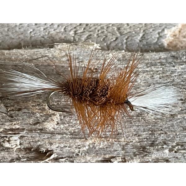 mouche Truite Bomber Marron hame�on num�ro 12
