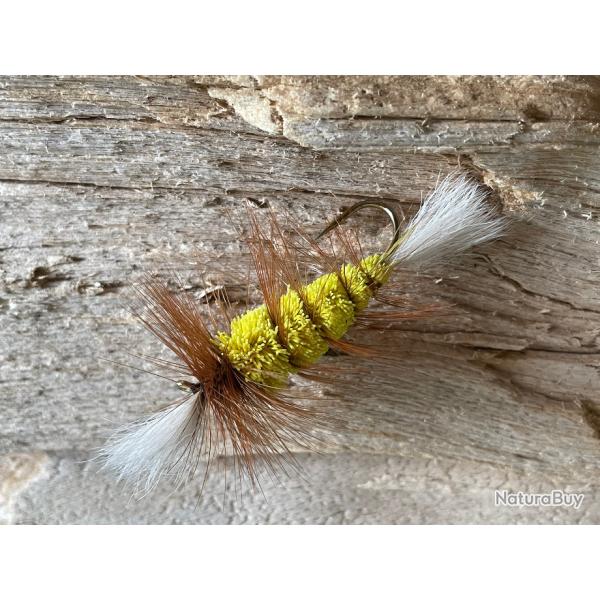 mouche Saumon & Truite de mer Bomber Jaune hame�on num�ro 2