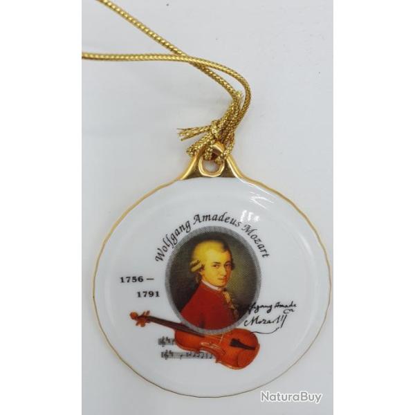 M�daille en porcelaine - MOZART.