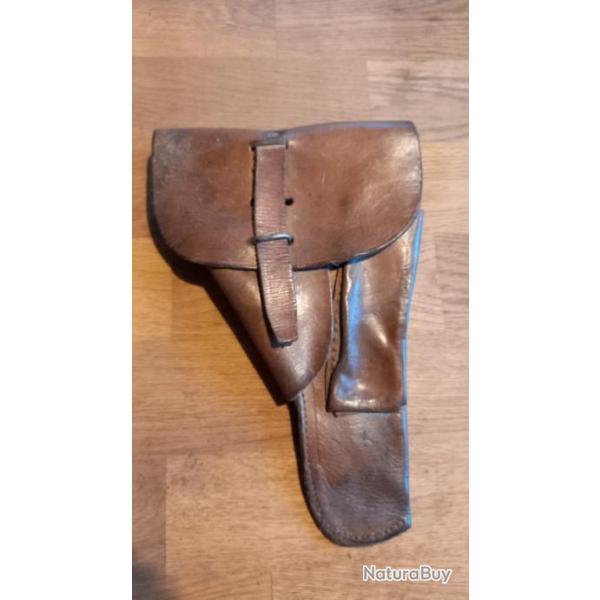 �tui pistolet MAC 50 P�riode Alg�rieR�paration d'�poque