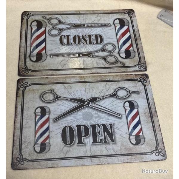 Lot de 2 plaques barber Shop open/ closesParfait pour d�cor ville western