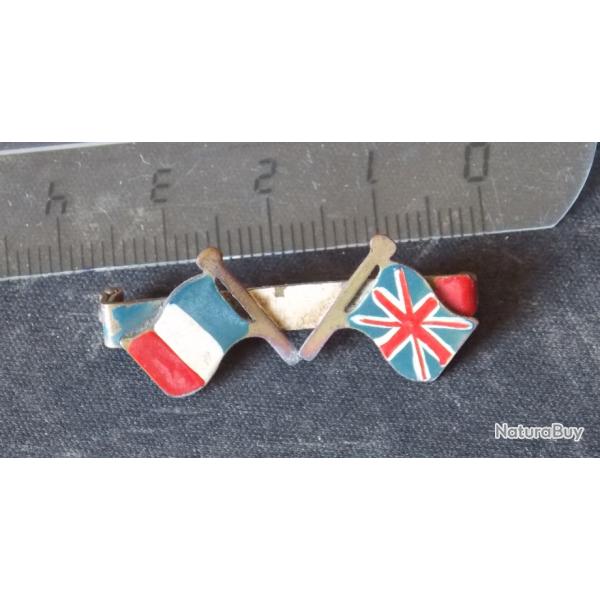 BROCHE - EPINGLETTE -  REPRESENTANT DRAPEAU FRANCE/ANGLETERRE