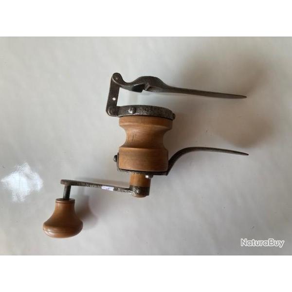 SERTISSEUR CAL 16 N� 59