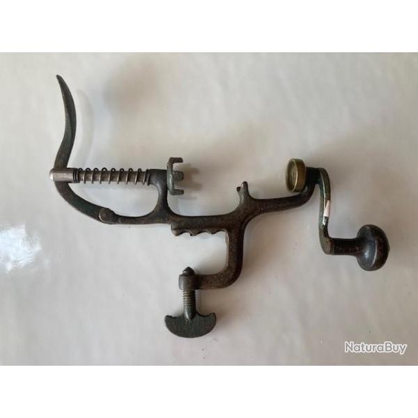 SERTISSEUR CAL 16   N� 71