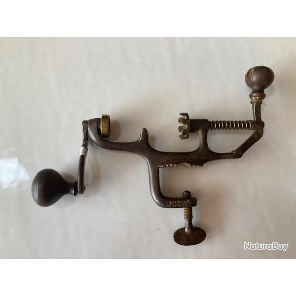 SERTISSEUR CAL 16   N� 72