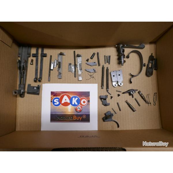 Lot de pi�ces pour fusil FAIR DE CASTEL cal 12/70