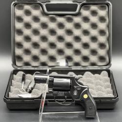 Revolver Smith & Wesson "Chiefs sp&eacute;cial" calibre 9mm RK (Balles &agrave; blanc)
