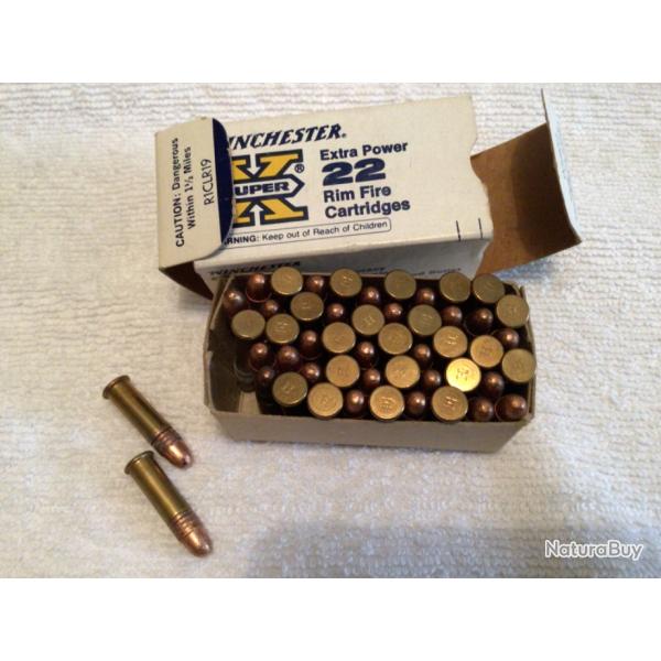 Une bo�te de 50 munitions 22 LR WINCHESTER SUPER X
