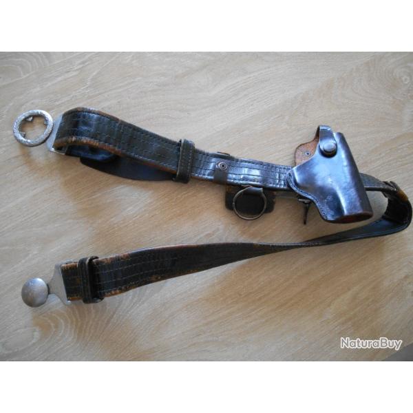 Ensemble holster avec ceinturon cuir