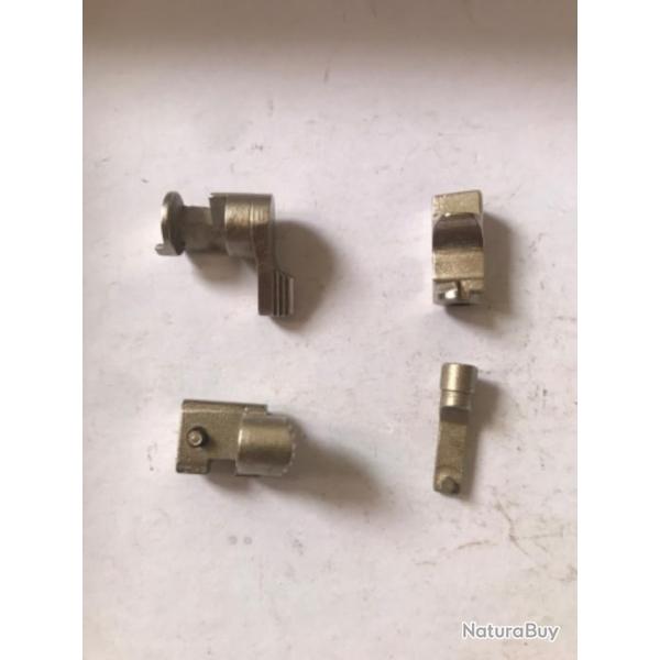 Lot de pieces d�tach�es CZ 50