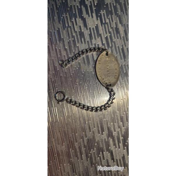 Bracelet ancien et plaque d identit�